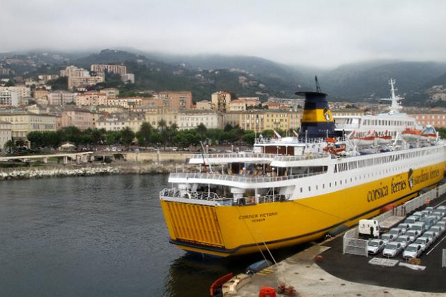 0016 Afvaart Bastia.JPG